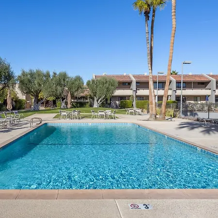 Midtown Mountain View Villa